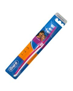 ORAL B 123 MEDIUM TOOTHBRUSH   